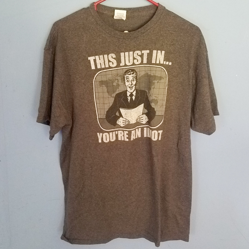 Mens L Delta Tee Tshirt
